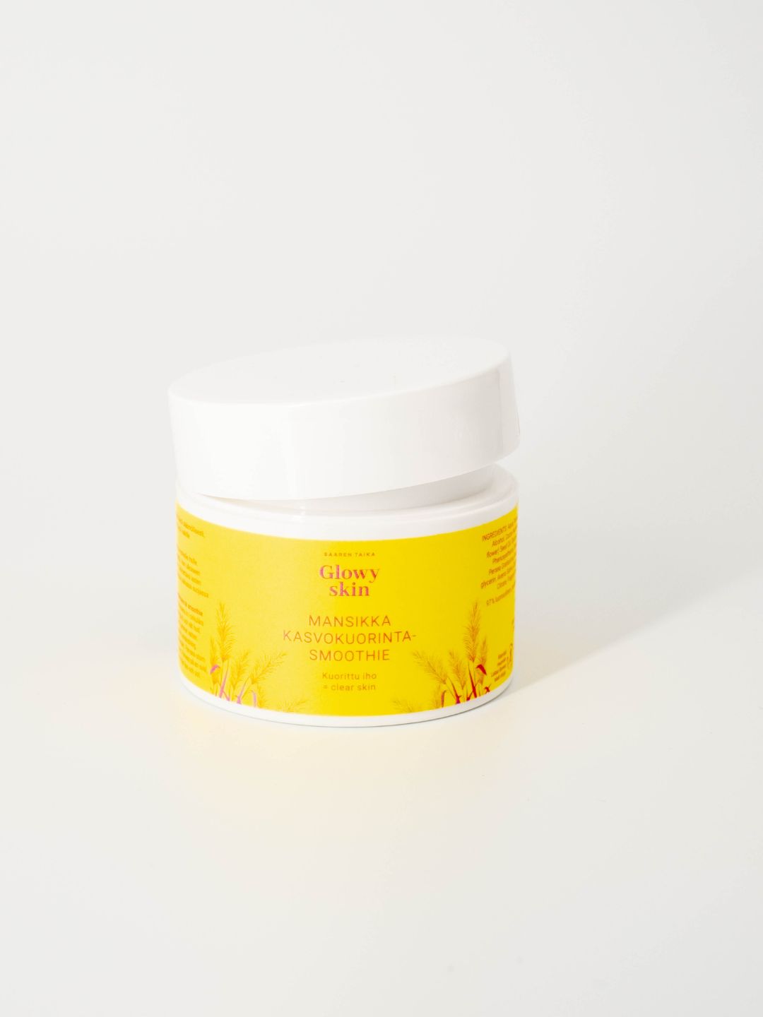 Mansikka kasvokuorinta smoothie, sis.  mansikkauutetta, hajusteeton - Saaren Taika Glowy skin