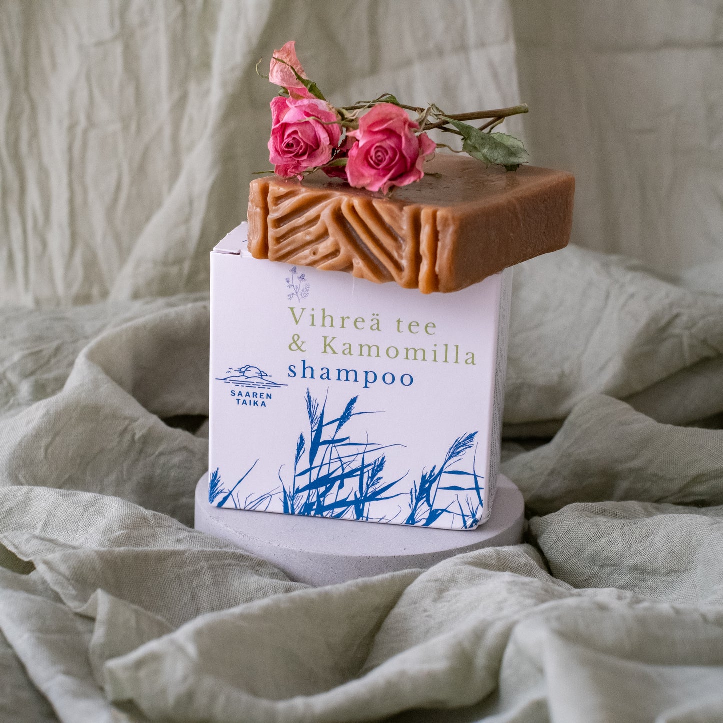 Vihreä Tee & Kamomilla palashampoo 105g | Saaren Taika