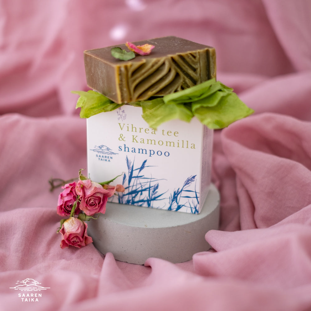 Vihreä Tee & Kamomilla palashampoo 105g | Saaren Taika